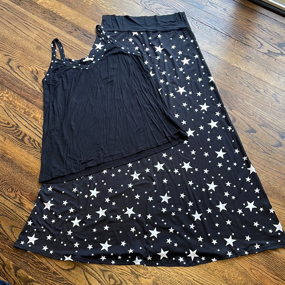 NWOT 2 pc skirt and tank outfit